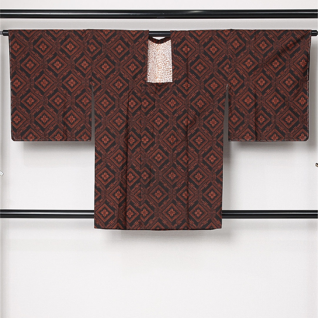 道行コート (大島紬) 袷 身丈85cm 裄丈66cm 正絹 Aランク インフォーマル Mサイズ 花菱 黒系 RP 1237-12707