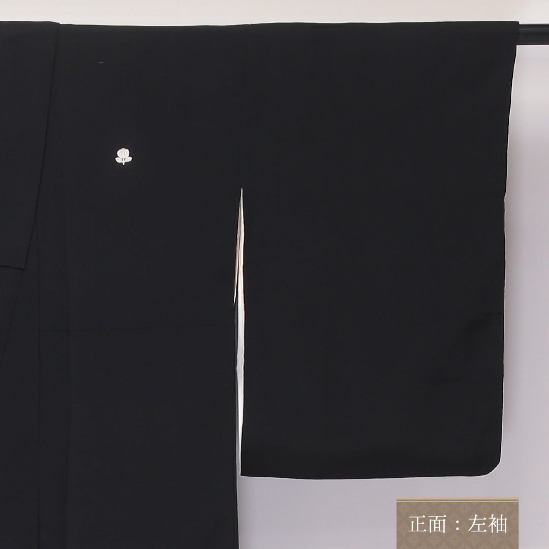 黒留袖 袷 身丈156cm 裄63cm 正絹 五つ紋 刺繍 鷲や梅 道長取り 橘 黒系 Bランク 1211-00145