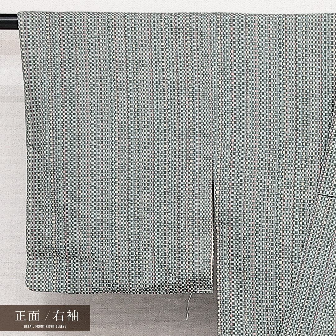 小紋 袷 身丈145cm 裄丈60cm 正絹 Sランク インフォーマル バチ衿 XSサイズ 極鮫 幾何学柄 グレー系 RP 1221-14164