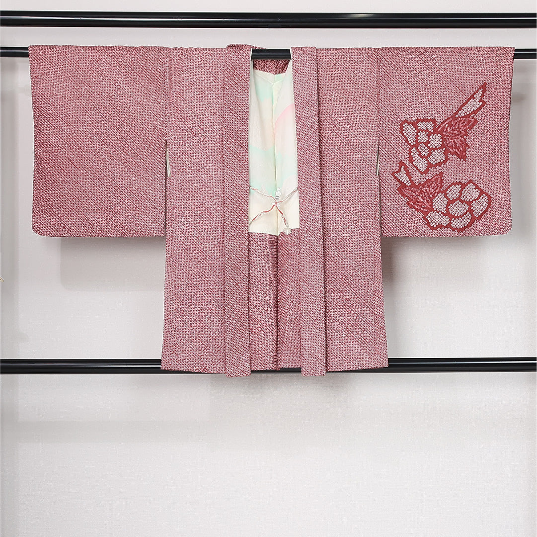 絵羽羽織 (総絞り) 袷 身丈80cm 裄丈65cm 正絹 Bランク インフォーマル Mサイズ 紐あり 花柄 赤系 LP 1234-12618
