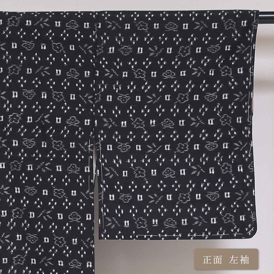 紬 袷 身丈160cm 裄丈64cm 正絹 Aランク カジュアル バチ衿 Lサイズ 松竹梅 黒系 RP 1223-03166