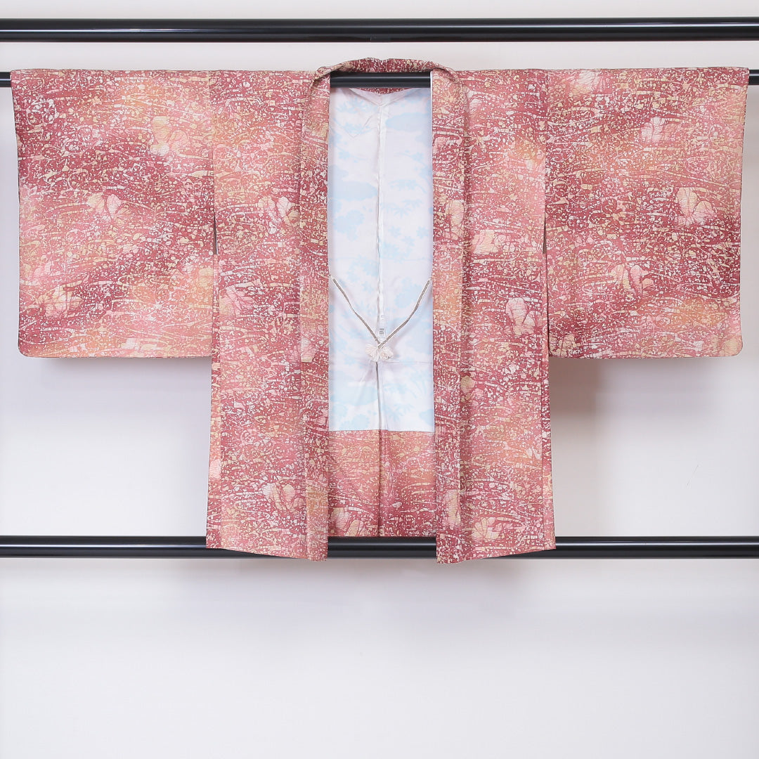 羽織 袷 身丈79cm 裄丈62cm 正絹 Aランク Sサイズ カジュアル 紐あり 創作柄 ピンク系 1217-05942