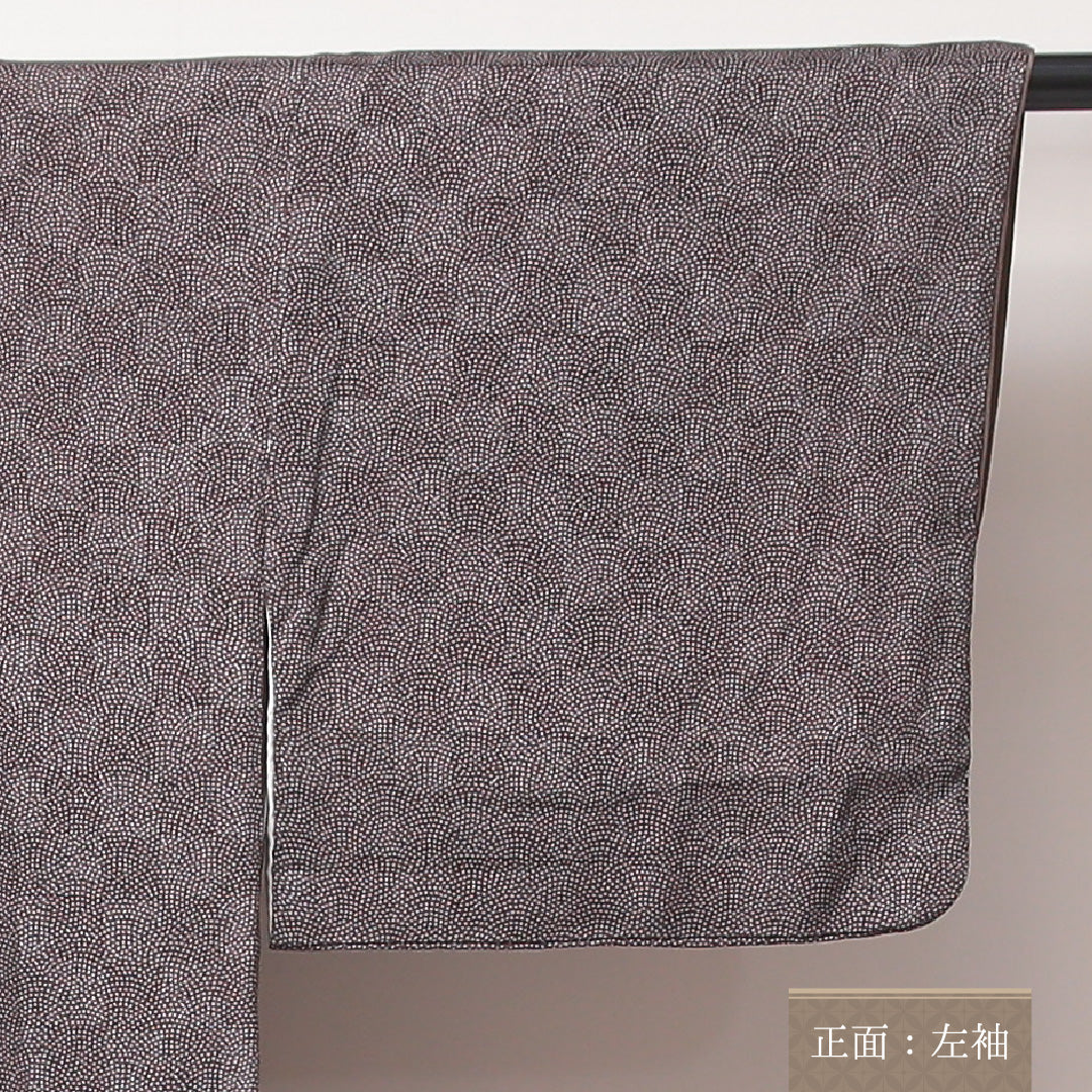 小紋 袷 身丈134cm 裄丈62cm 正絹 Aランク インフォーマル バチ衿 XSサイズ 市松 鮫 茶系 RP 1221-02223