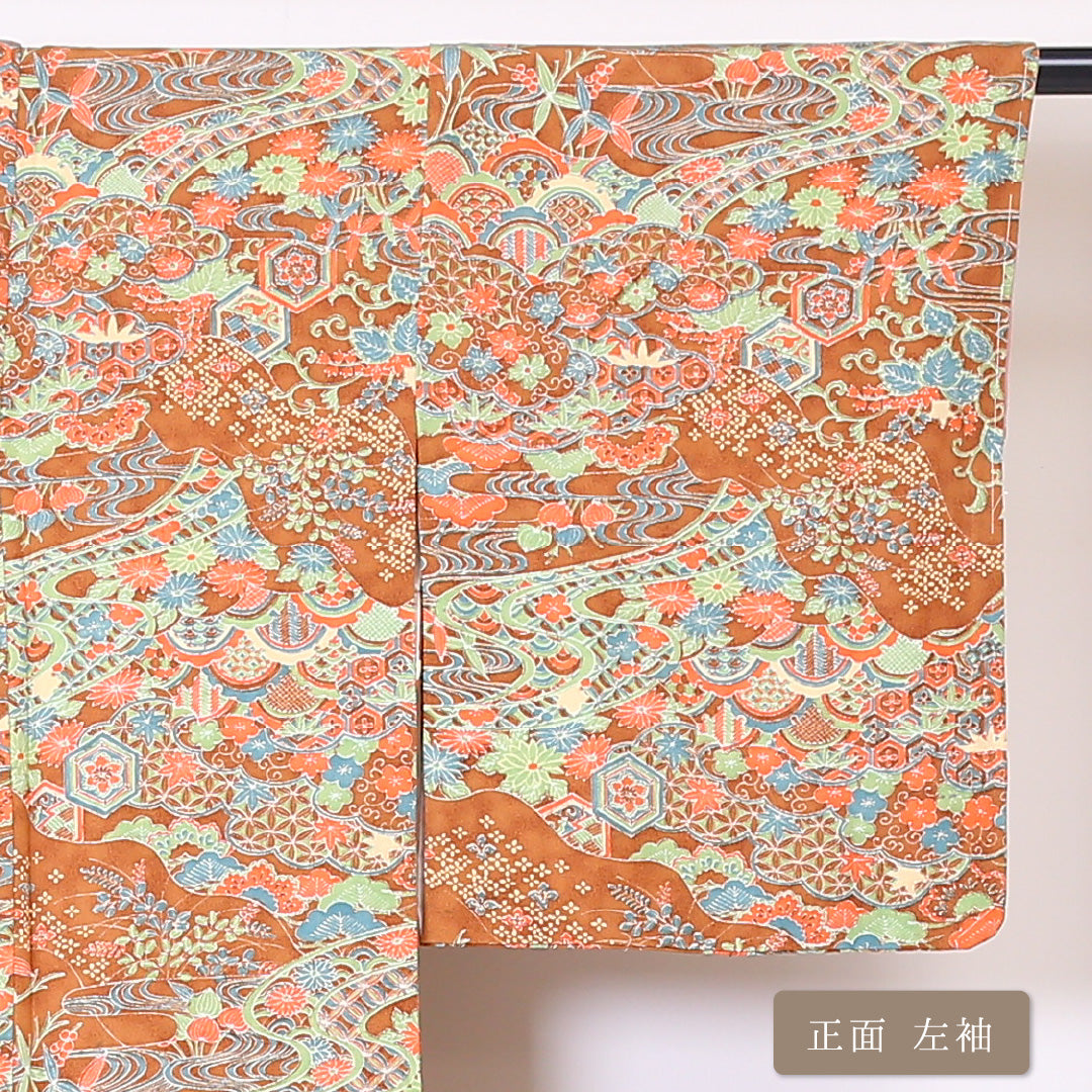 新古品 小紋 袷 身丈153cm 裄丈62cm 正絹 Nランク Sサイズ バチ衿 インフォーマル ちりめん 吉祥文様 桐 しつけ糸 茶系 1215-01890