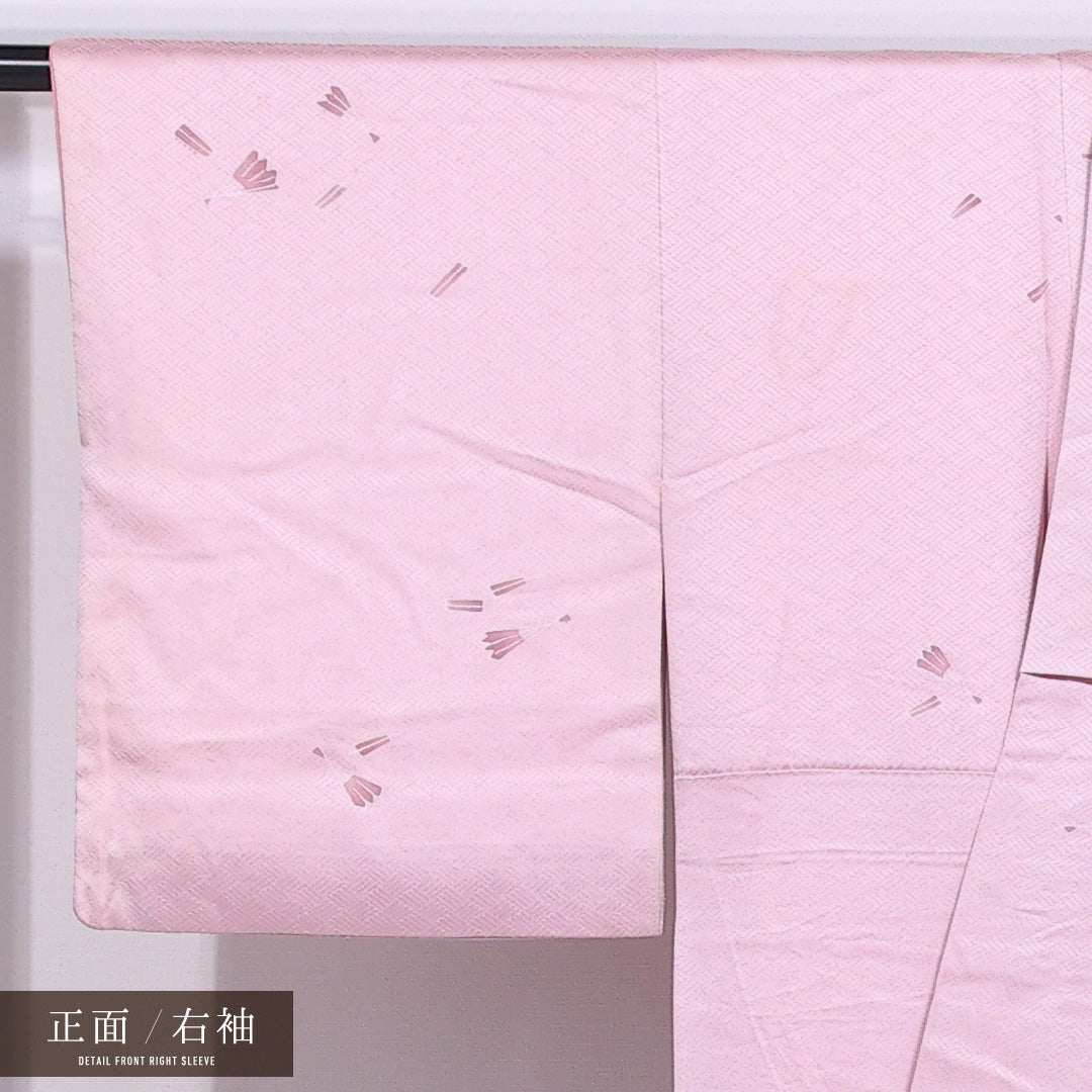 色無地 袷 身丈161cm 裄丈62cm 正絹 Cランク 一つ紋 (五三桐) セミフォーマル 広衿 Lサイズ 創作柄 ピンク系 HP 1219-11548