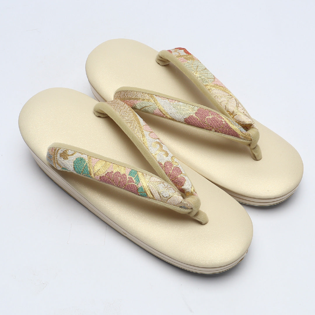 未使用品 草履 Sランク 礼装用 ポリエステル 和装小物 クリーム系 1243-00898