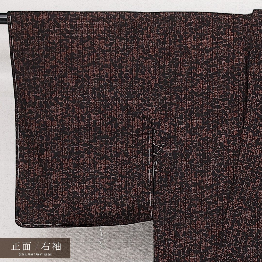 アンティーク 小紋 袷 身丈148cm 裄丈59cm 正絹 Cランク バチ衿 XSサイズ 唐草 黒系 RP 1221-14250
