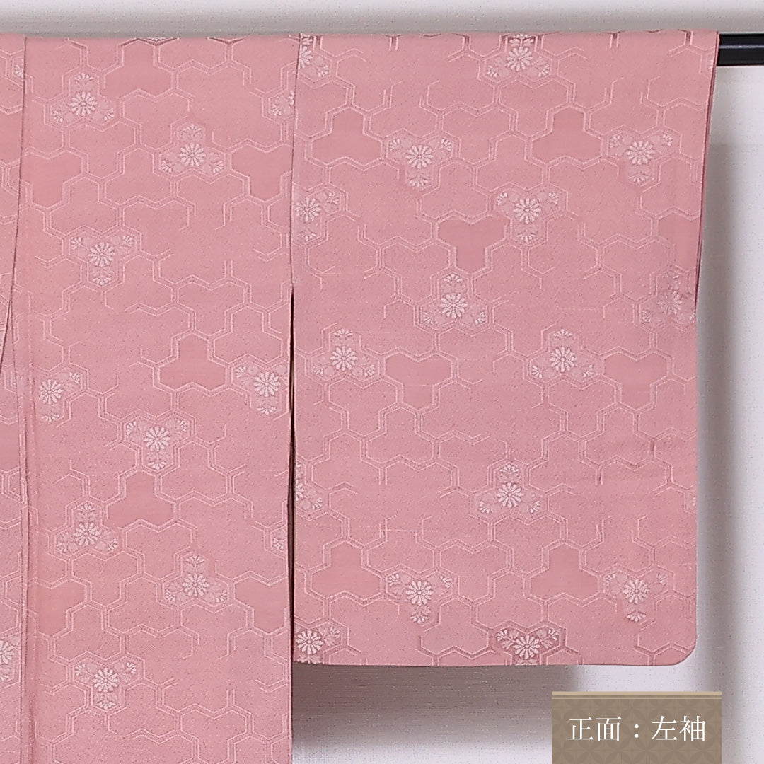 小紋 袷 身丈143cm 裄61cm 正絹 毘沙門亀甲 菊 ピンク系 Sランク 1215-02481