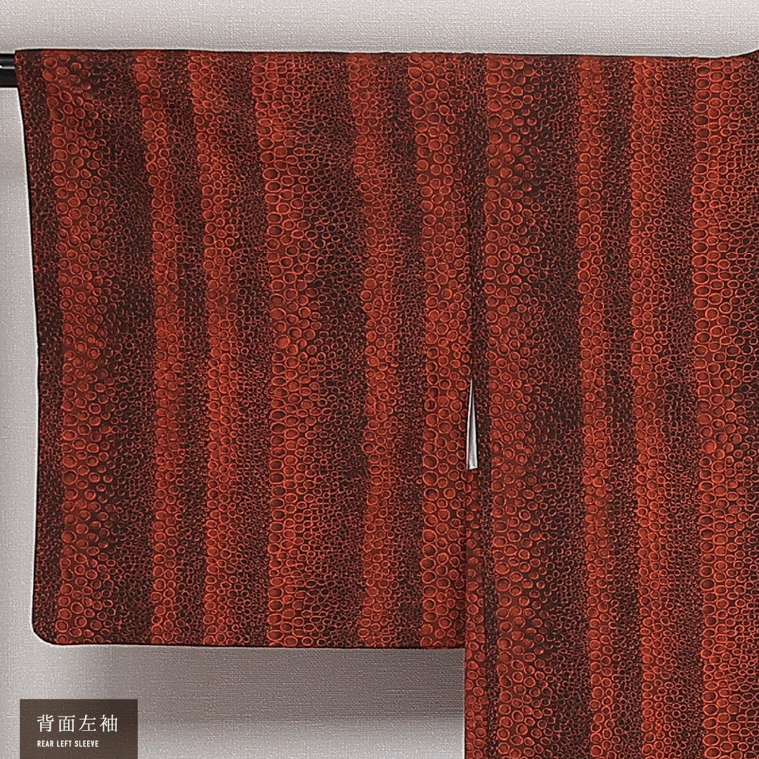 羽織 袷 身丈78cm 裄丈64cm 正絹 Aランク カジュアル Mサイズ 紐あり 創作柄 朱系 HP 1232-13852