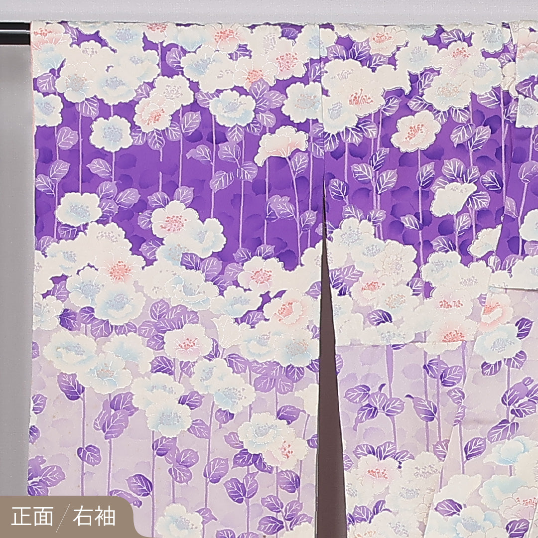 振袖 身丈160cm 裄丈63.5cm Cランク 正絹 袷 広衿 L 銀駒刺繍 牡丹 フォーマル 独創的 華やか 紫系 1213-F0481