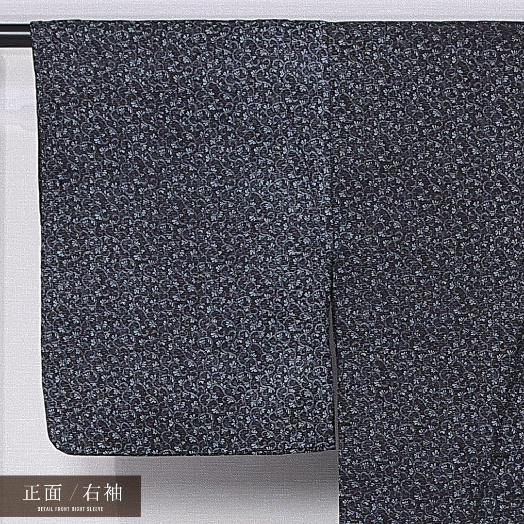 アンティーク 小紋 袷 身丈142cm 裄丈63cm 正絹 Aランク バチ衿 XSサイズ 唐草 黒系 RP 1221-11325