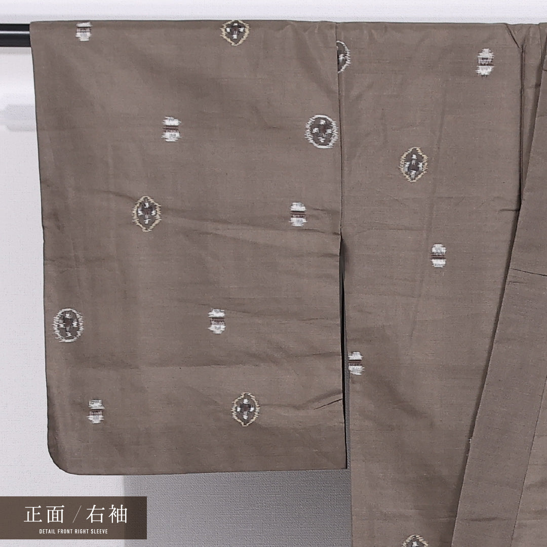 アンティーク 銘仙の着物 袷 身丈155cm 裄丈62cm 正絹 Aランク 広衿 Mサイズ 幾何学柄 茶系 M4 1223-11615