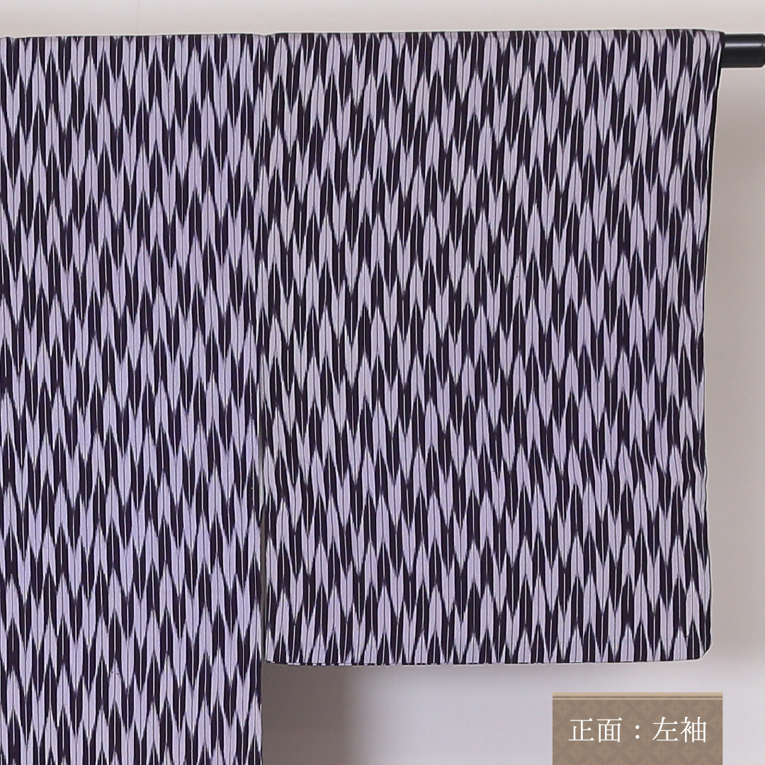 小紋 袷 身丈157cm 裄丈66cm 正絹 Cランク インフォーマル 広衿 Mサイズ 織り出し 矢絣 紫系 LP 1221-01995