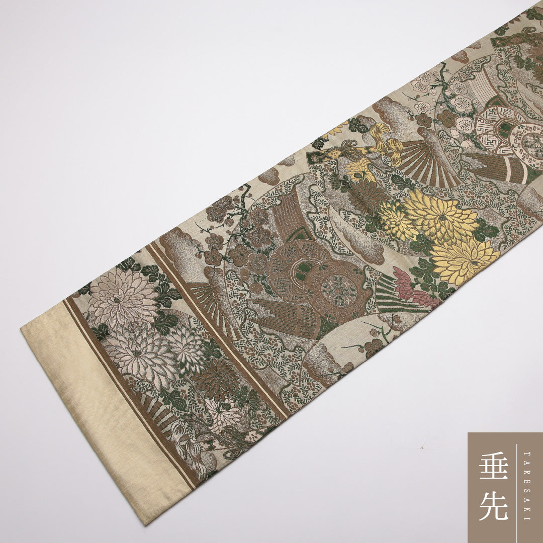 アンティーク 丸帯 帯丈394cm 正絹 全通 扇面文 鼓 雲取り 菊 グレー系 クリーム系 1242-01366