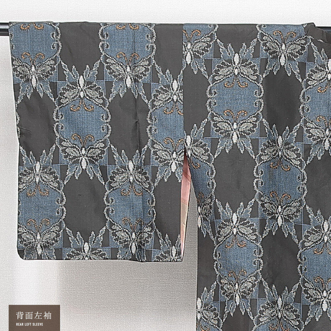 道行コート 袷 身丈83cm 裄丈63cm 正絹 Sランク セミフォーマル Sサイズ 蝶 市松 黒系 RP 1237-14668