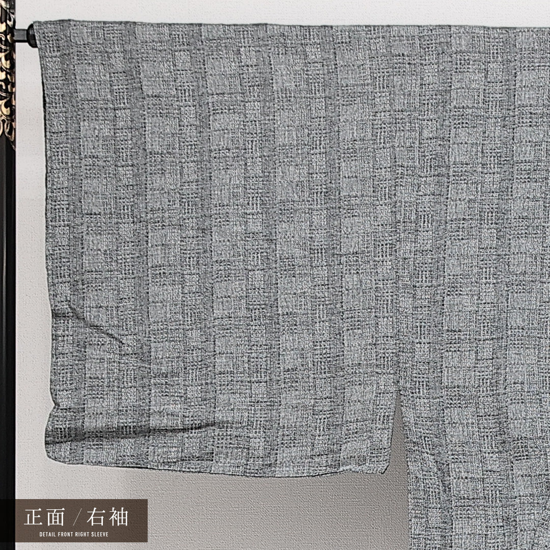 木綿の浴衣 男性用 夏物 洗える着物 夏物 身丈137cm 裄丈70cm 木綿 Aランク Sサイズ バチ衿 カジュアル 創作柄 グレー系 1219-14599