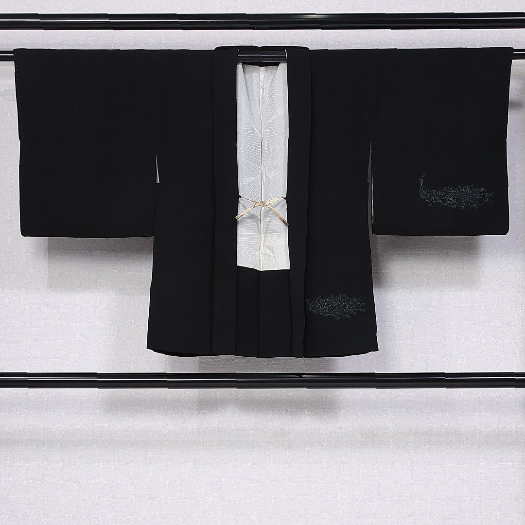 羽織 身丈72cm 裄丈62cm S 正絹 Sランク 袷 紐あり 黒羽織 孔雀 漆糸 1217-11085