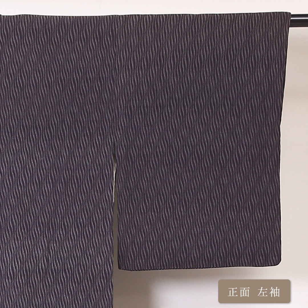 アンティーク お召 袷 身丈147cm 裄丈65cm 正絹 Aランク XSサイズ バチ衿 抽象柄 黒系 1265-01922