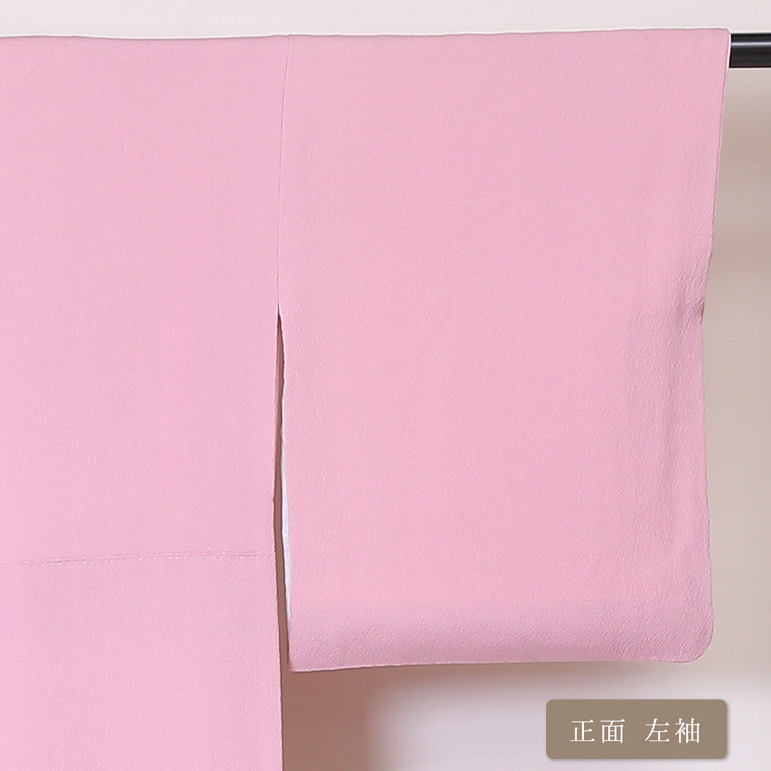 色無地 袷 身丈155cm 裄62.5cm 一つ紋 正絹 ちりめん ピンク系 Sランク 違い鷹の羽 一つ紋 1214-00387-2313