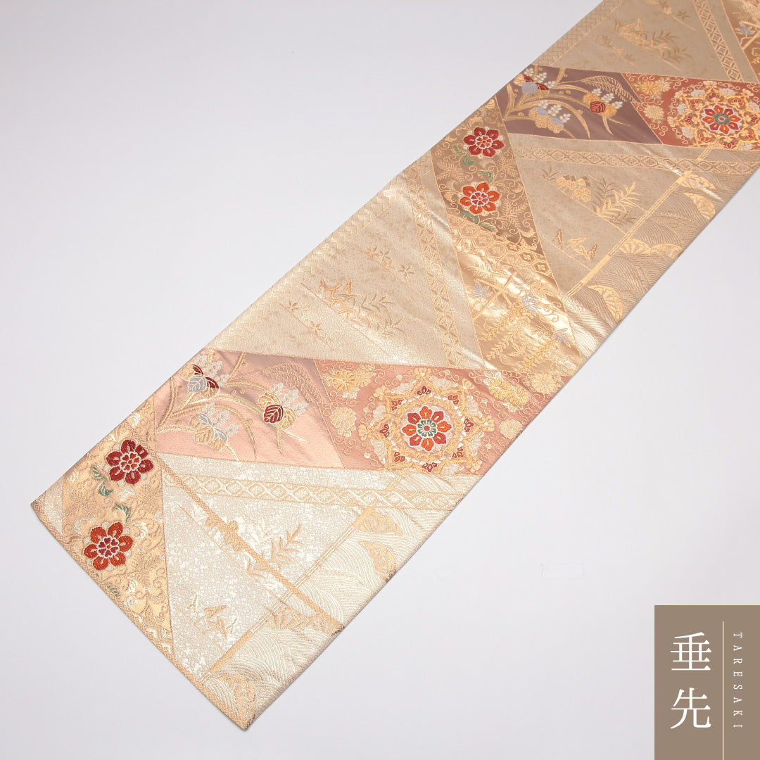袋帯 帯丈424cm 正絹 六通 フォーマル 裂取り 宝相華 金系 ピンク系 1243-01187