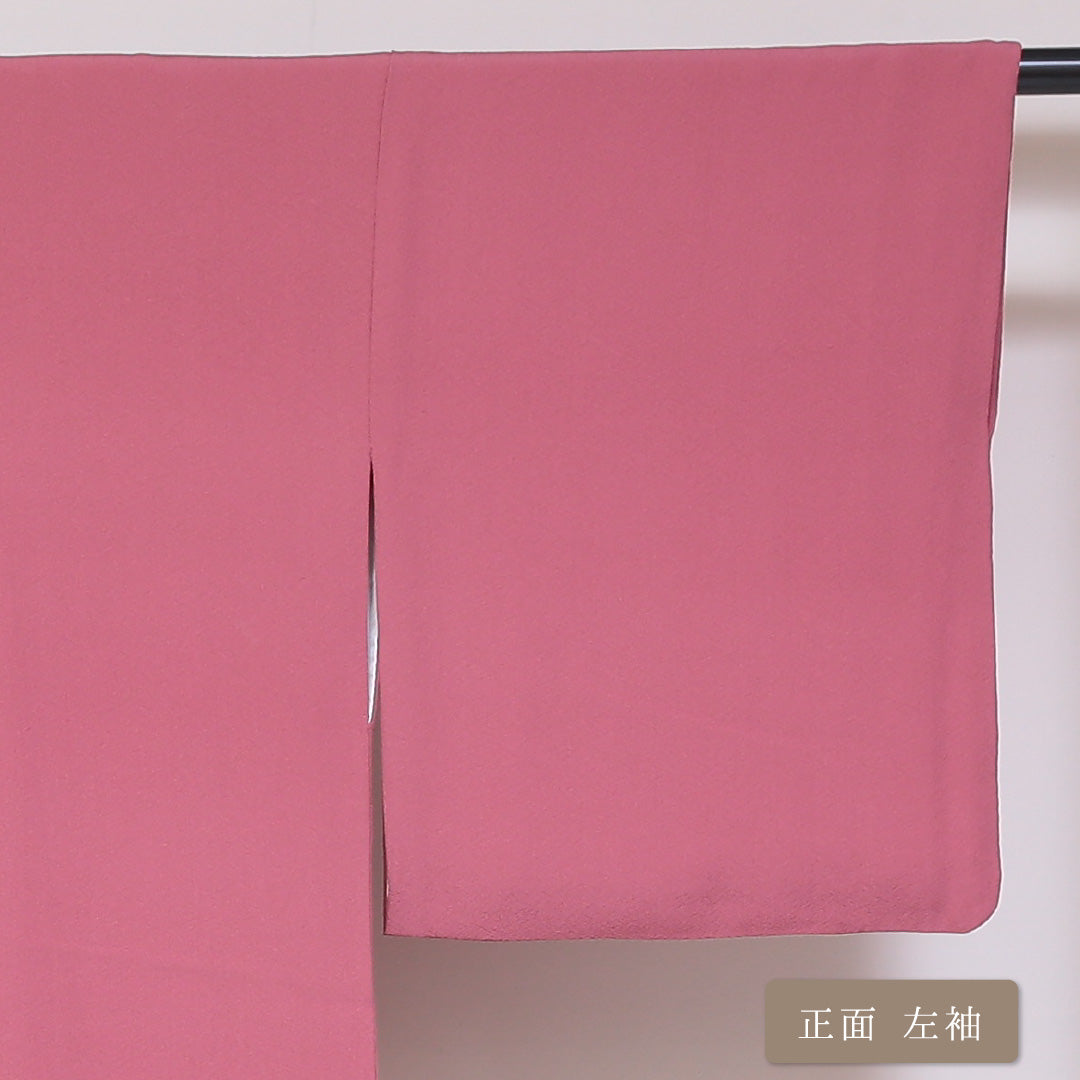 色無地 袷 身丈166cm 裄丈65cm 正絹 Sランク 一つ紋 (丸に梅鉢) セミフォーマル 広衿 XLサイズ 無地 ピンク系 M4 1219-05187