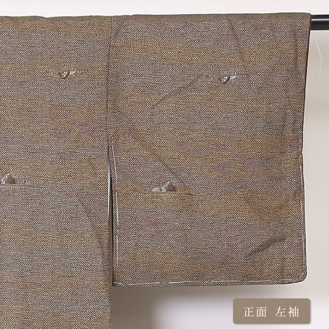 未使用品 真綿紬 袷 身丈157cm 裄丈61cm 正絹 Sランク カジュアル バチ衿 Mサイズ ぼかし染 しつけ糸 石庭 茶系 PO 1223-03286