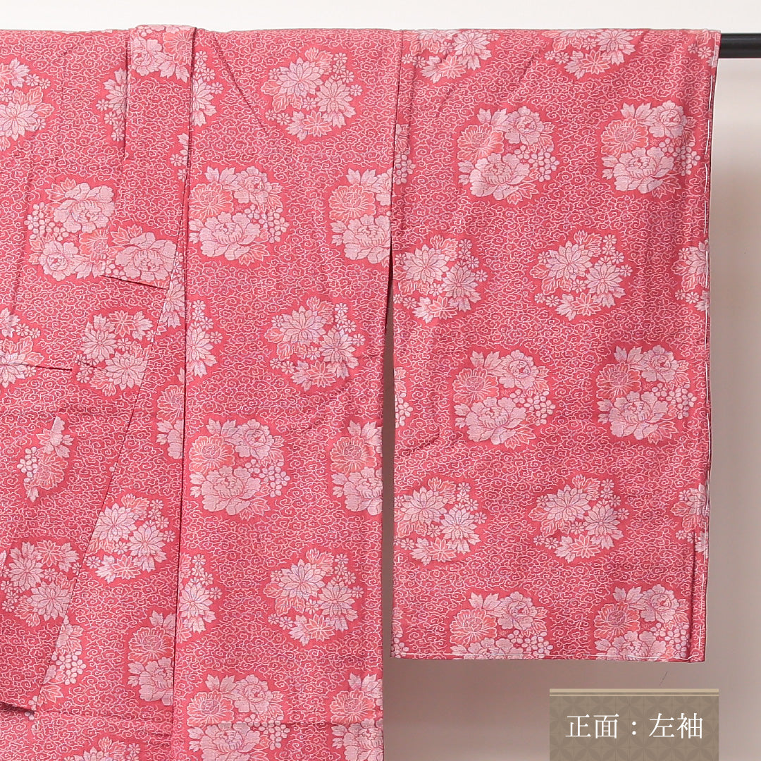アンティーク 袷 身丈141cm 裄62cm 正絹 お召 芍薬 花毬や菊 ピンク系 Sランク 1216-01043