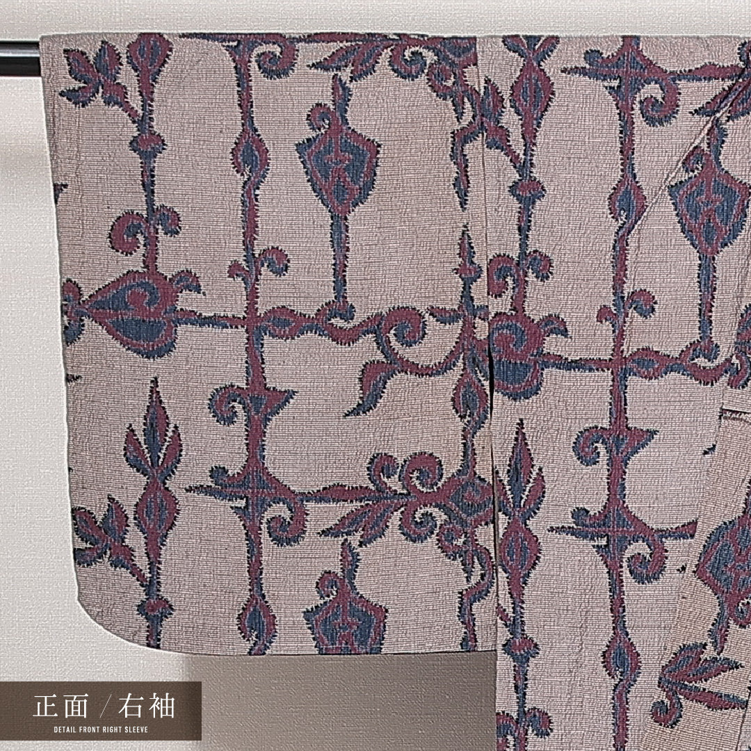 紬 単衣 身丈148cm 裄丈59cm 正絹 Cランク カジュアル バチ衿 XSサイズ 居敷当て 唐草 花柄 グレー系 LP 1223-14931
