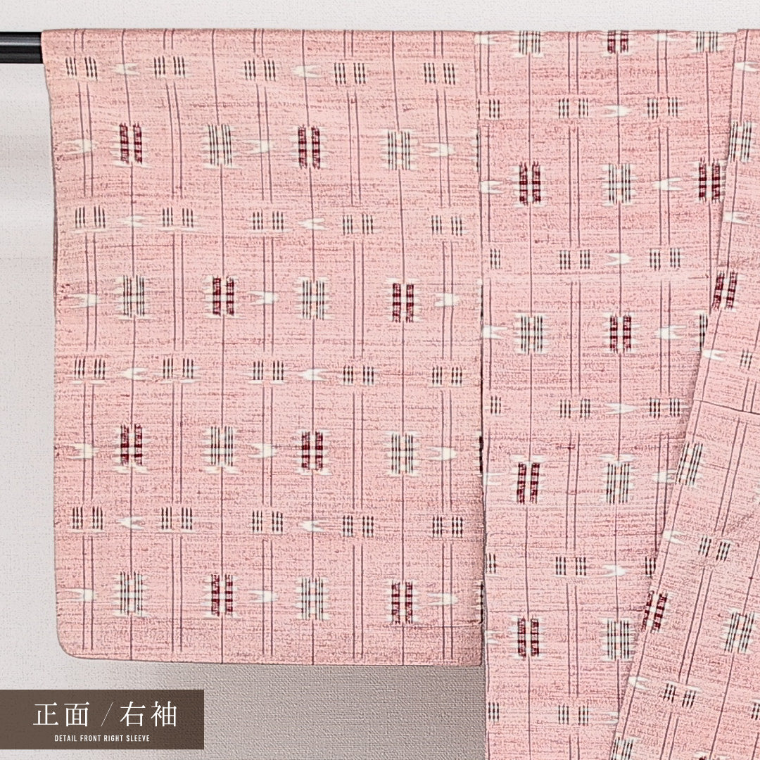 琉球絣の着物 単衣 身丈155cm 裄丈62cm 正絹 Aランク カジュアル 広衿 Mサイズ ピンク系 M4 1223-14436