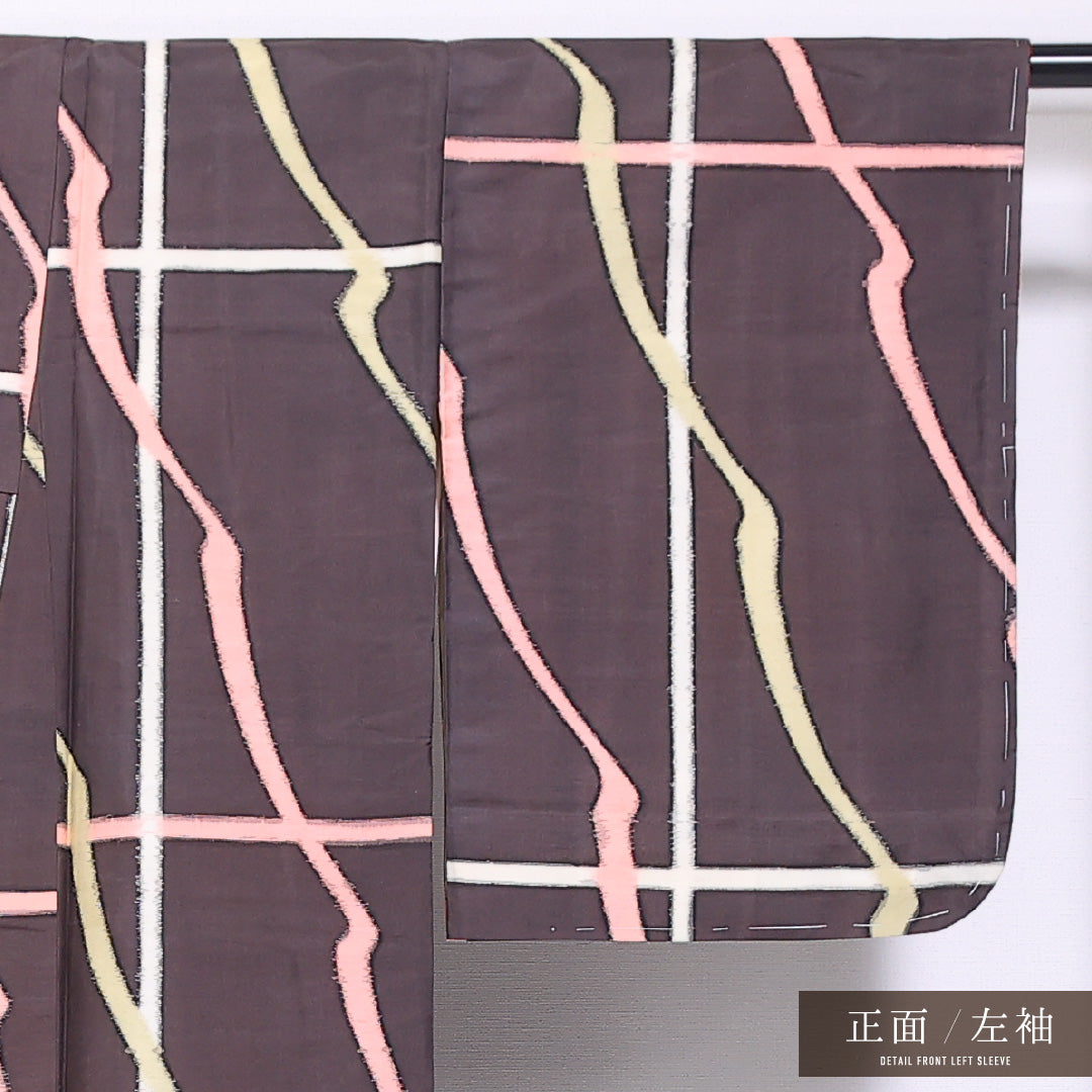 アンティーク 銘仙の着物 袷 身丈158cm 裄丈63cm 正絹 Bランク バチ衿 Mサイズ 創作柄 茶系 RP 1223-11679
