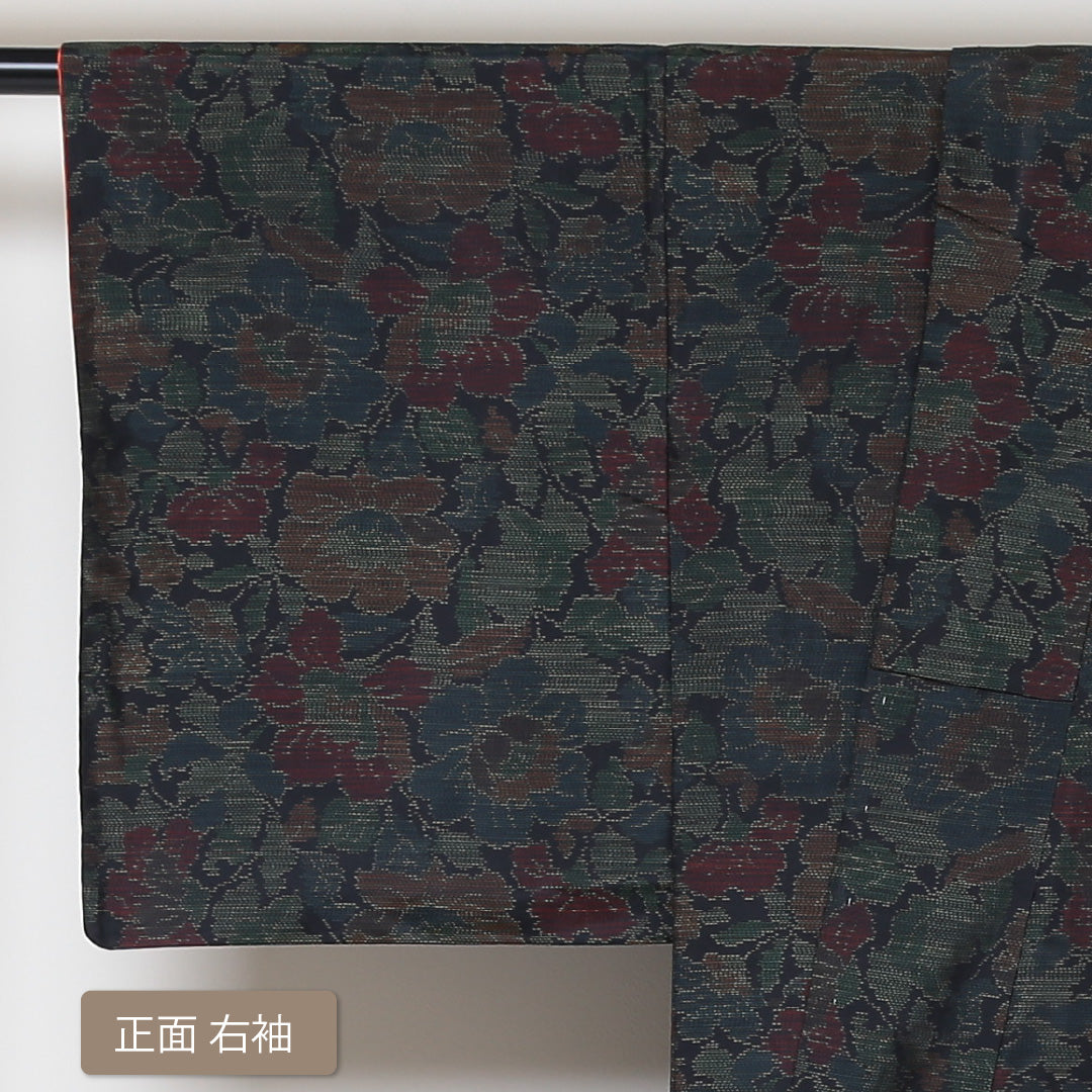 大島紬 袷 身丈159cm 裄丈63cm 正絹 Sランク インフォーマル 広衿 Mサイズ 緯総絣 花柄 黒系 RP 1223-03011