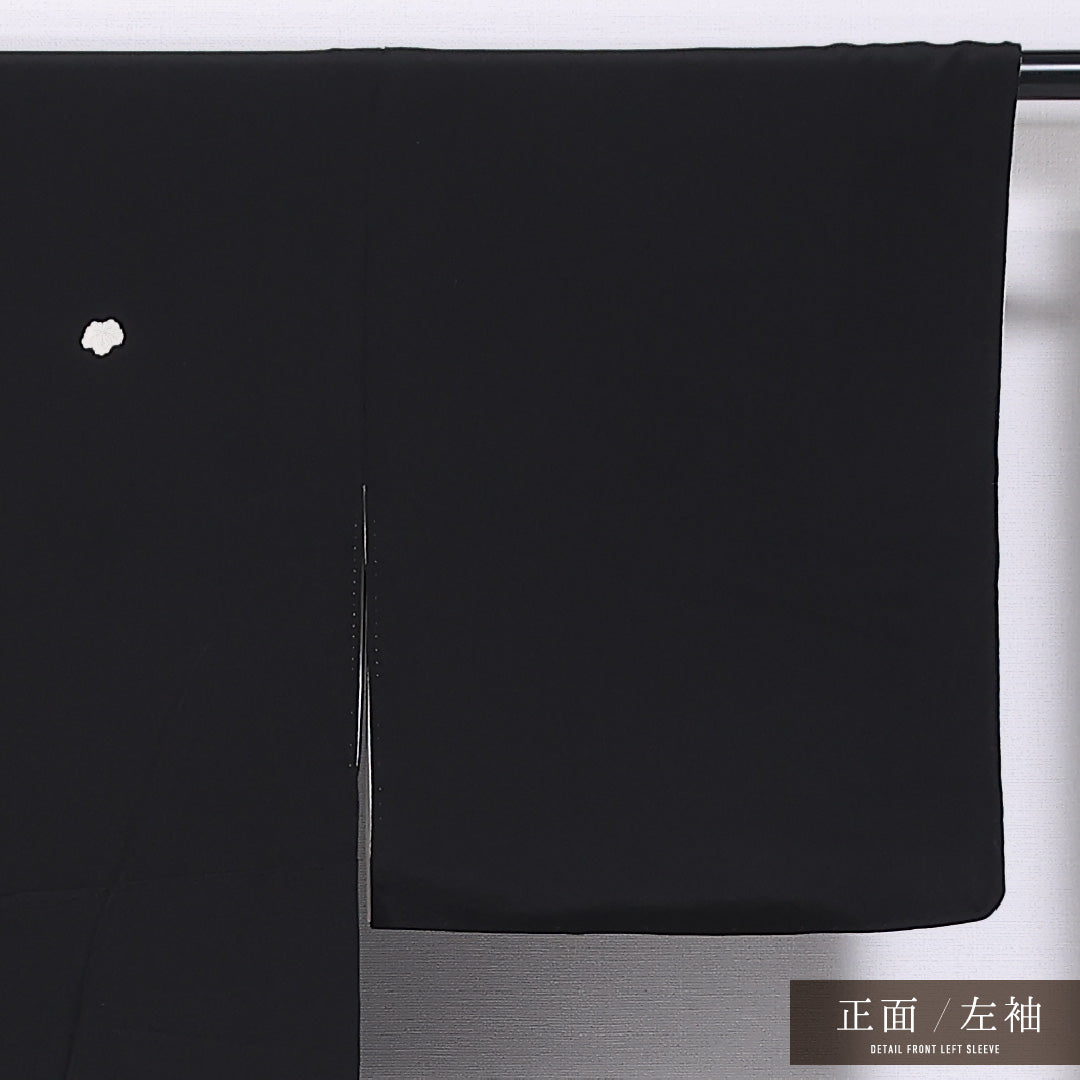 黒留袖 身丈151cm 裄丈62.5cm 袷 五つ紋 蔦 正絹 Sランク 広衿 鶴 松 刺繍 比翼仕立て 1211-F0420