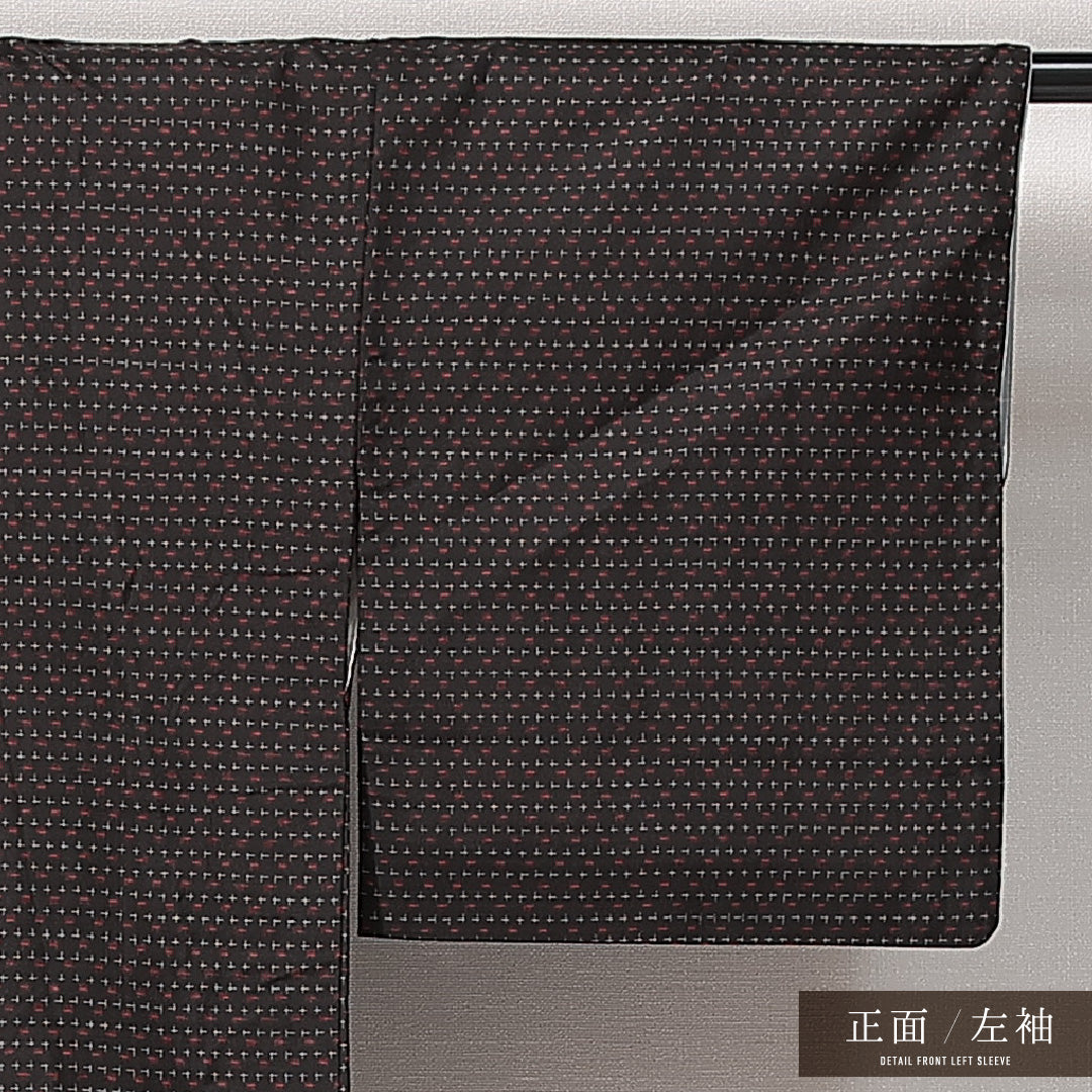 紬 袷 身丈148cm 裄丈60cm 正絹 Sランク XSサイズ バチ衿 カジュアル 十字絣 抽象柄 黒系 1216-14830