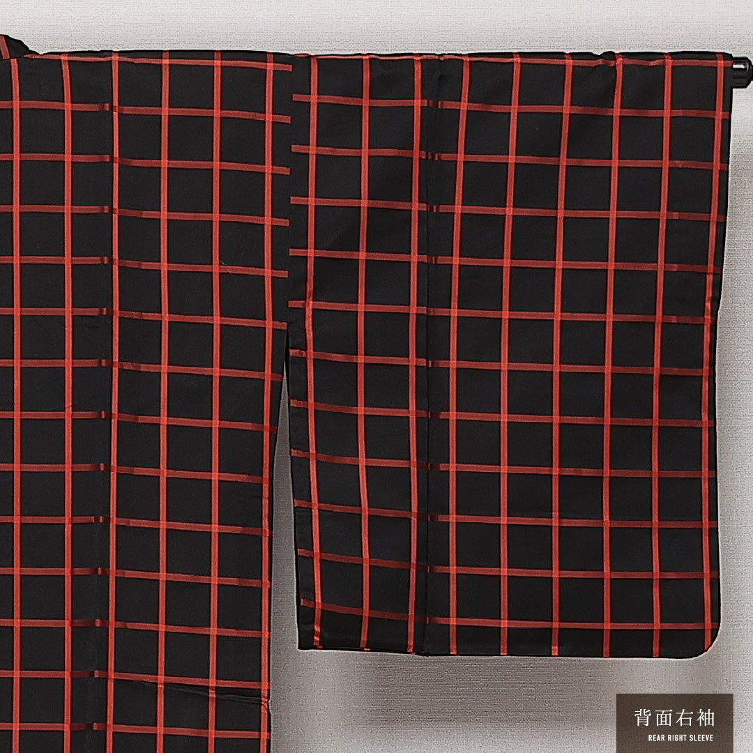道行コート (大島紬) 袷 身丈131cm 裄丈66cm 正絹 Aランク セミフォーマル Mサイズ 格子 黒系 RP 1237-13870