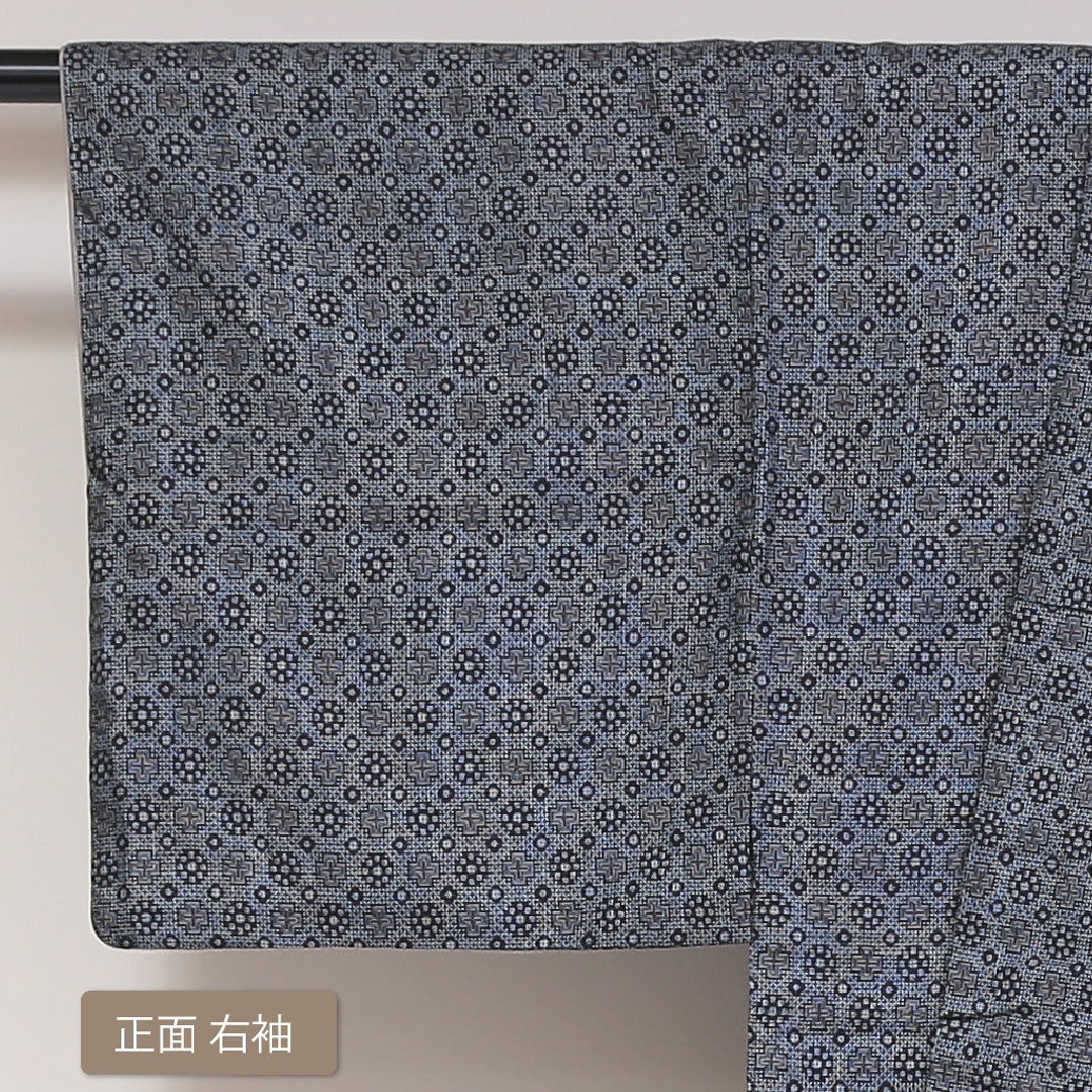 紬 袷 身丈154cm 裄丈62cm 正絹 Aランク Sサイズ 広衿 カジュアル 幾何学柄 グレー系 1216-03172