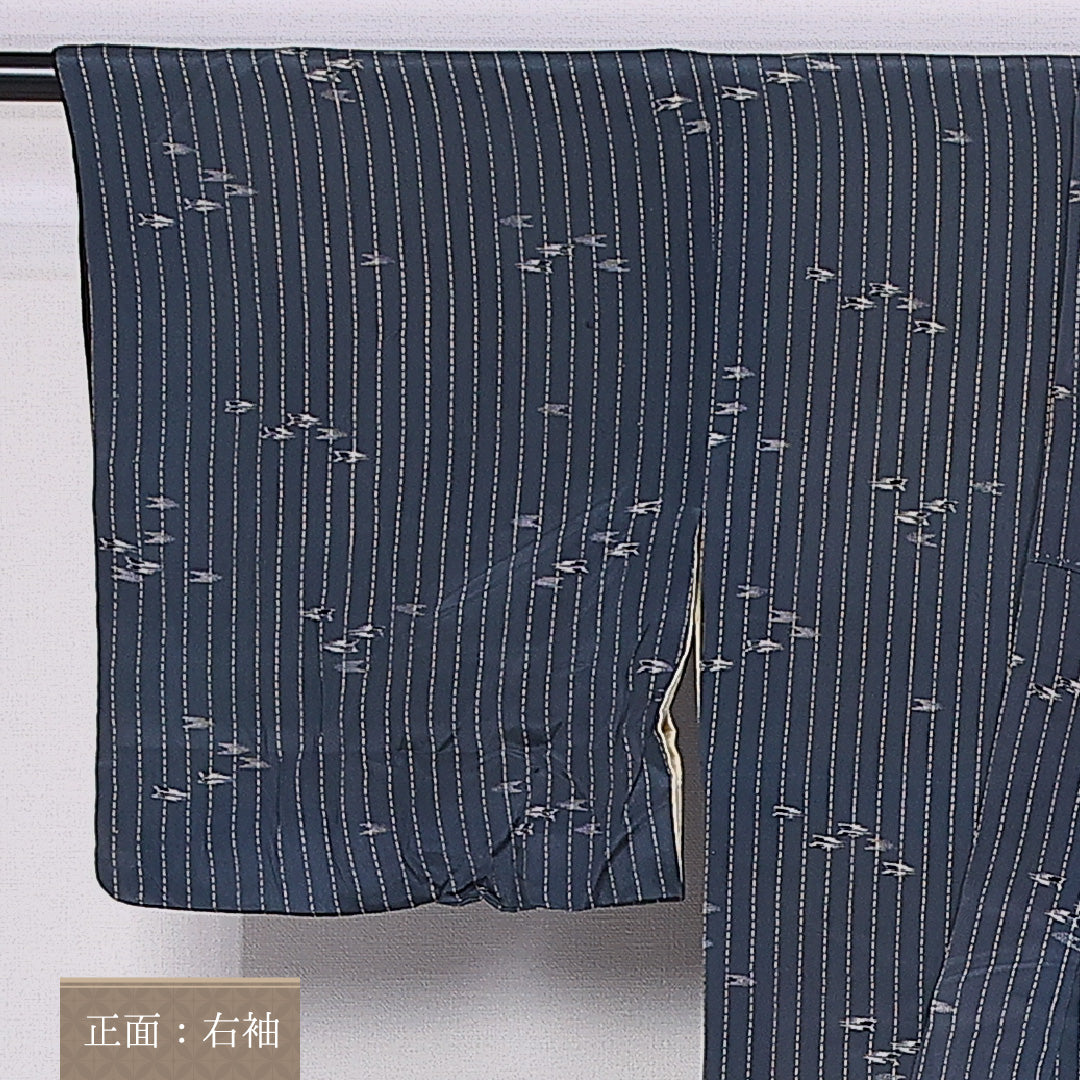 アンティーク 小紋 袷 身丈142cm 裄丈61cm 正絹 Bランク バチ衿 XSサイズ 矢絣 水色系 GP 1221-11007