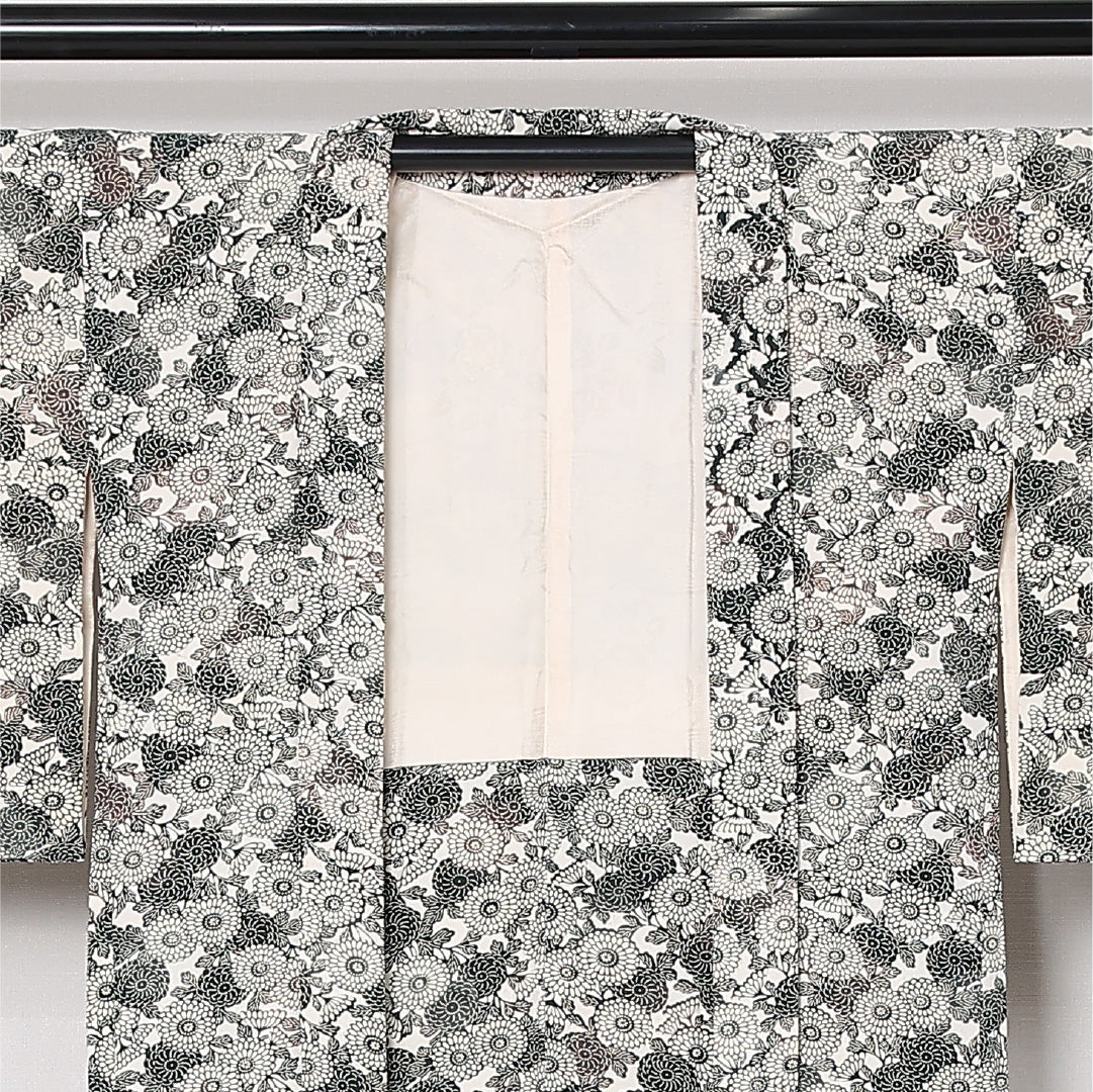 羽織 袷 身丈83cm 裄丈65cm 正絹 Aランク カジュアル Mサイズ 菊 白系 RP 1232-12783