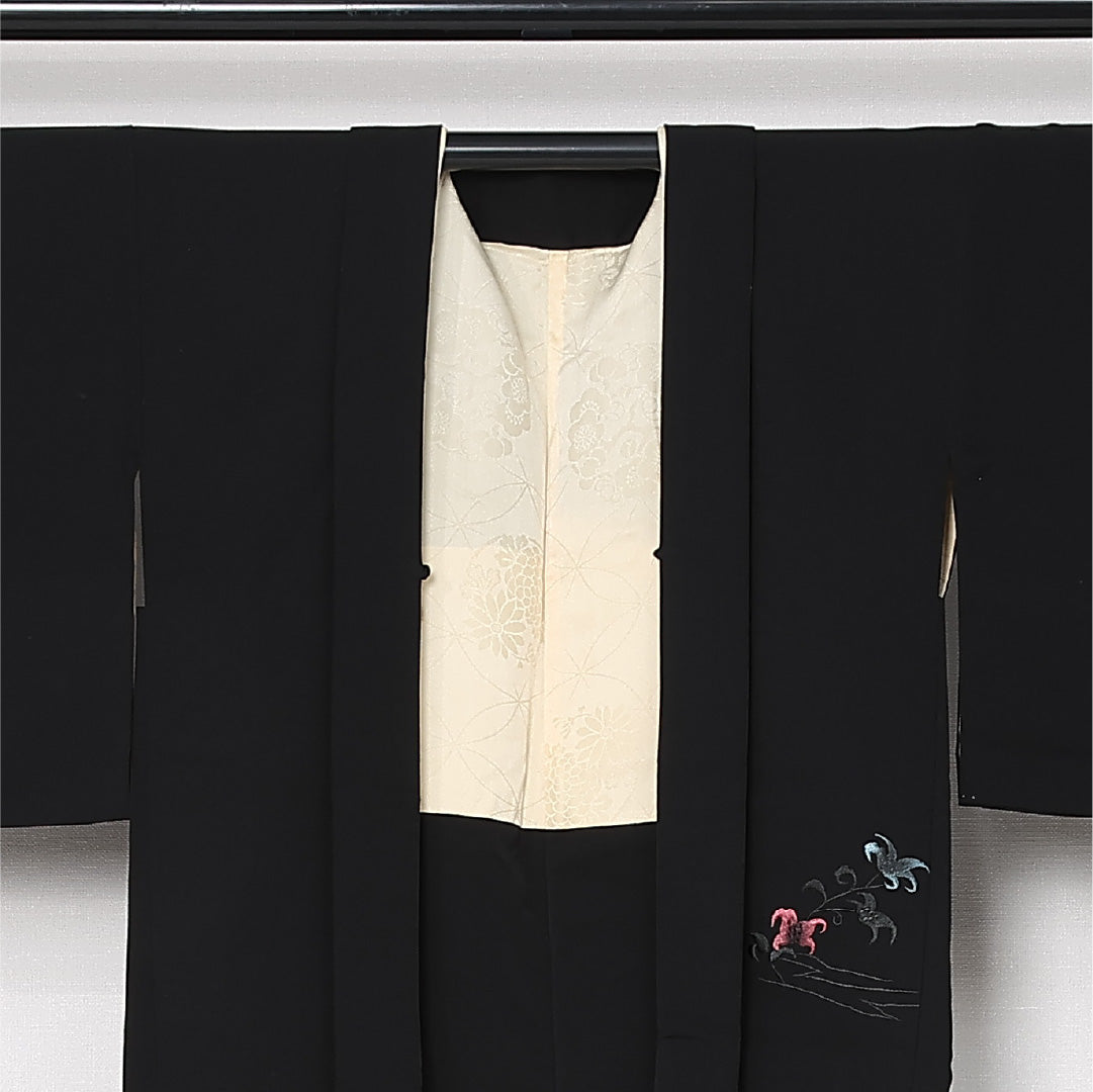 黒羽織 袷 身丈72cm 裄丈63cm 正絹 Sランク 一つ紋 (五三桐) セミフォーマル Sサイズ 蘇州刺繍 桔梗 黒系 RP 1233-12930
