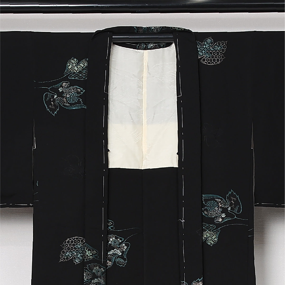 黒羽織 袷 身丈80cm 裄丈63cm 正絹 Sランク 一つ紋 (五三桐) セミフォーマル Sサイズ 吉祥文様 黒系 RP 1233-12744