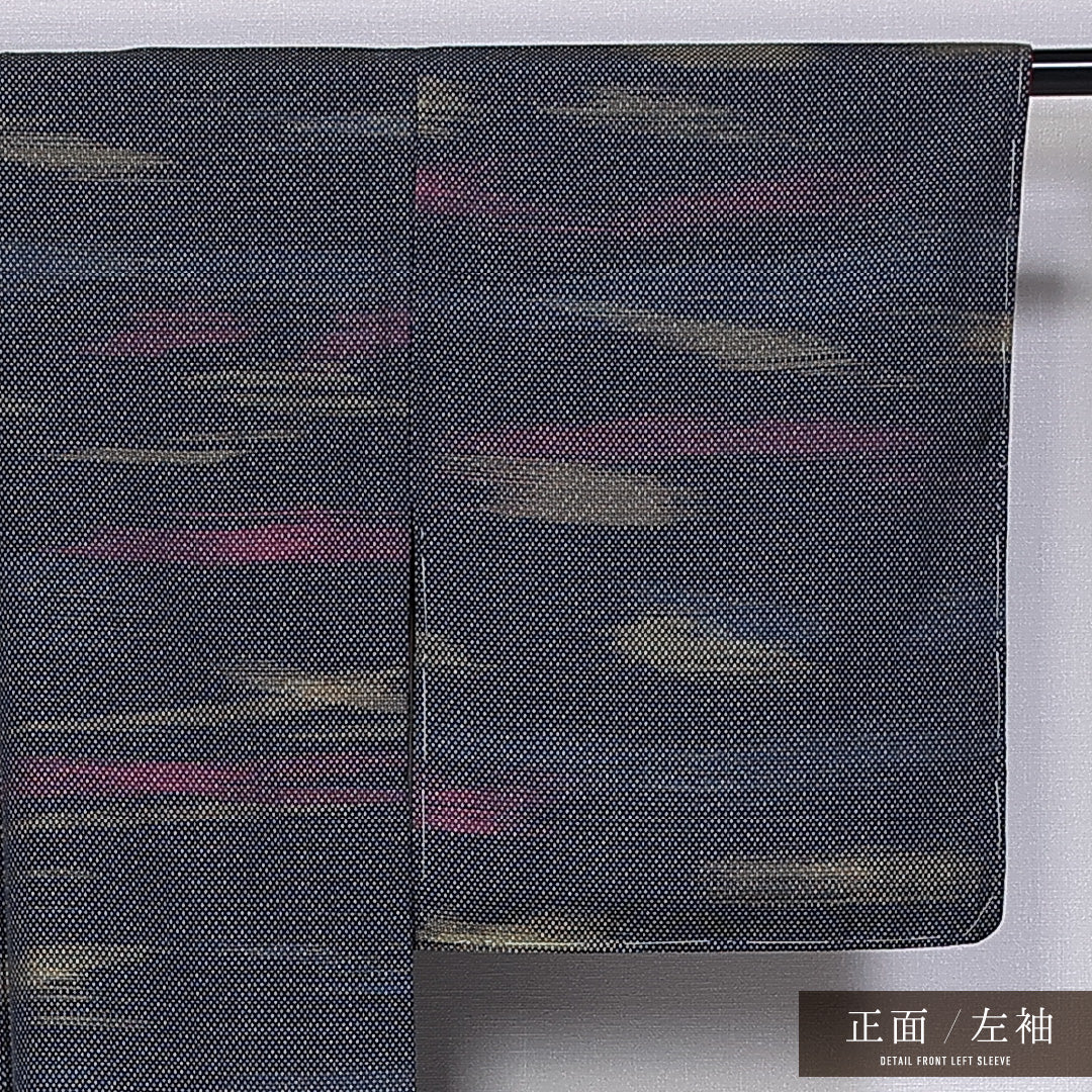 大島紬 袷 身丈157cm 裄丈64cm 正絹 Aランク インフォーマル 広衿 Mサイズ 経緯絣 抽象柄 紺系 RP 1223-11282