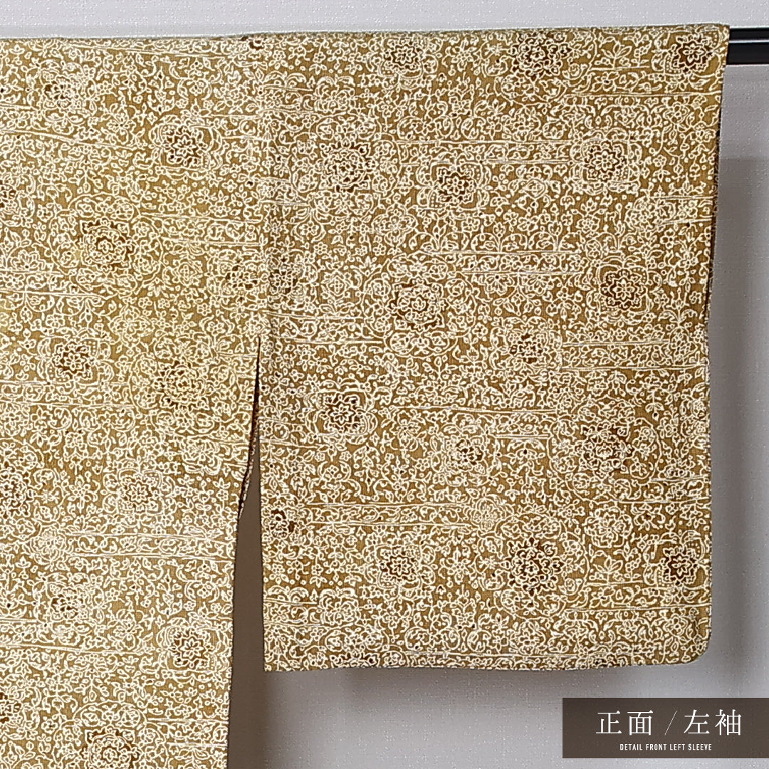 小紋 身丈146cm 裄丈64cm Aランク XS 正絹 単衣 広衿 オリエンタル 宝相華 カジュアル 黄系 1215-12315