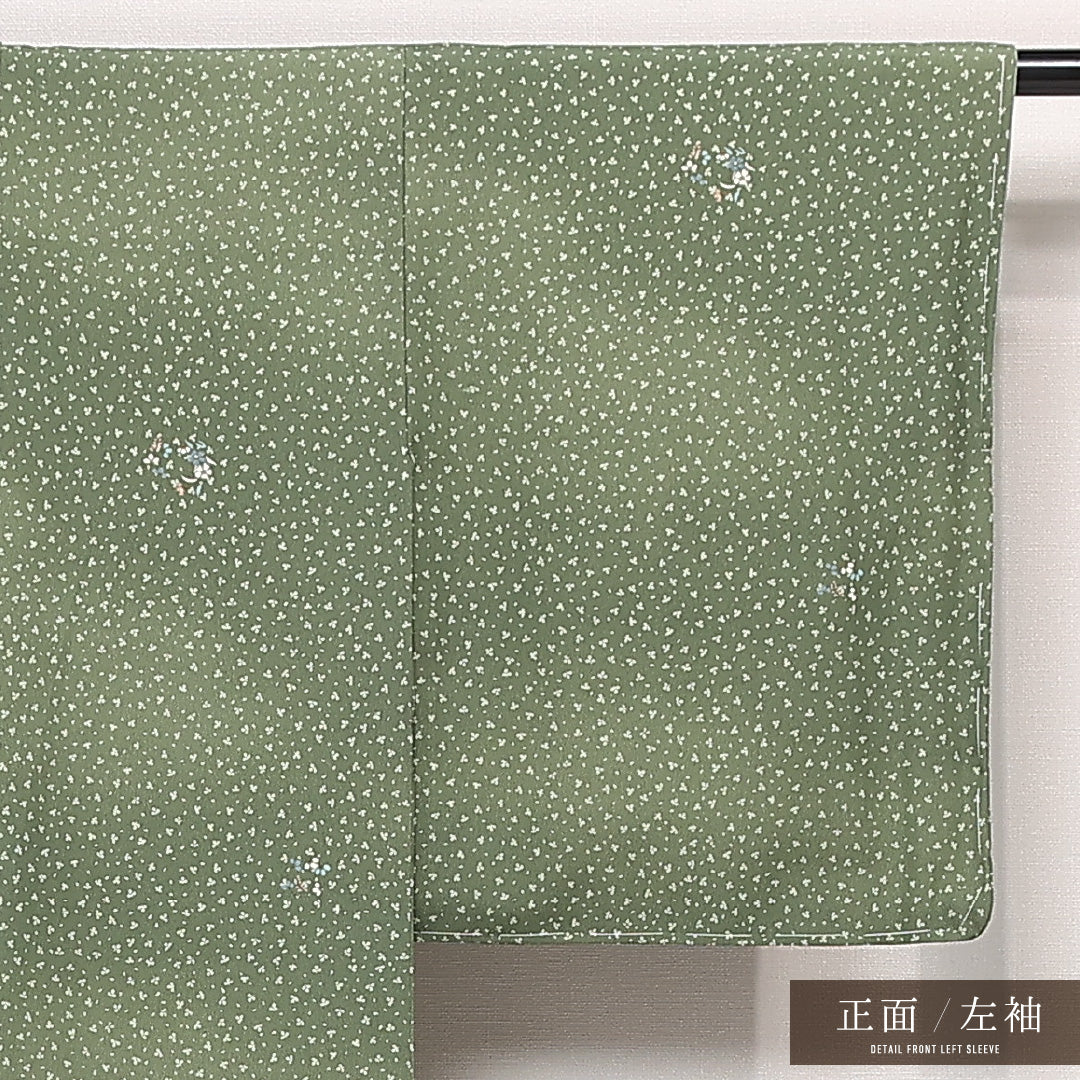 未使用品 洗える着物 小紋 袷 身丈157cm 裄丈64cm ポリエステル Nランク インフォーマル 広衿 Mサイズ しつけ糸 桜 緑系 RP 1221-13317