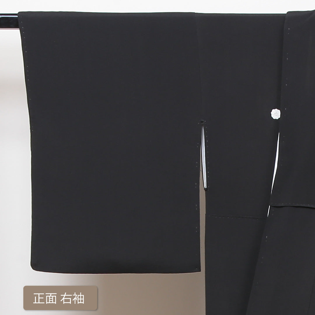 黒留袖 身丈157cm 裄丈64cm 袷 五つ紋 片喰 正絹 Sランク 広衿 牡丹 岩山 1211-F0155