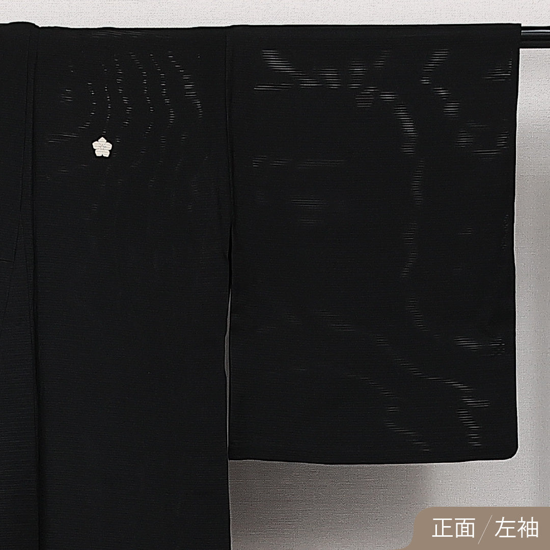 黒紋付 五つ紋 桔梗 身丈152cm 裄丈63.5cm Aランク 正絹 夏物 バチ衿 S 無地 フォーマル シック 厳か 黒系 1299-F0608