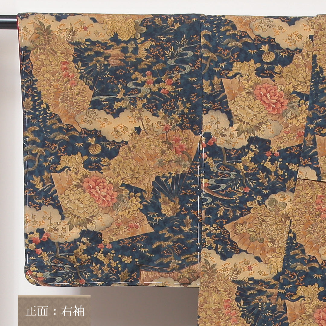 小紋 袷 身丈163cm 裄64cm 正絹 茶屋辻 芍薬や笠松 紺系 ちりめん Sランク しつけ糸 1215-02235