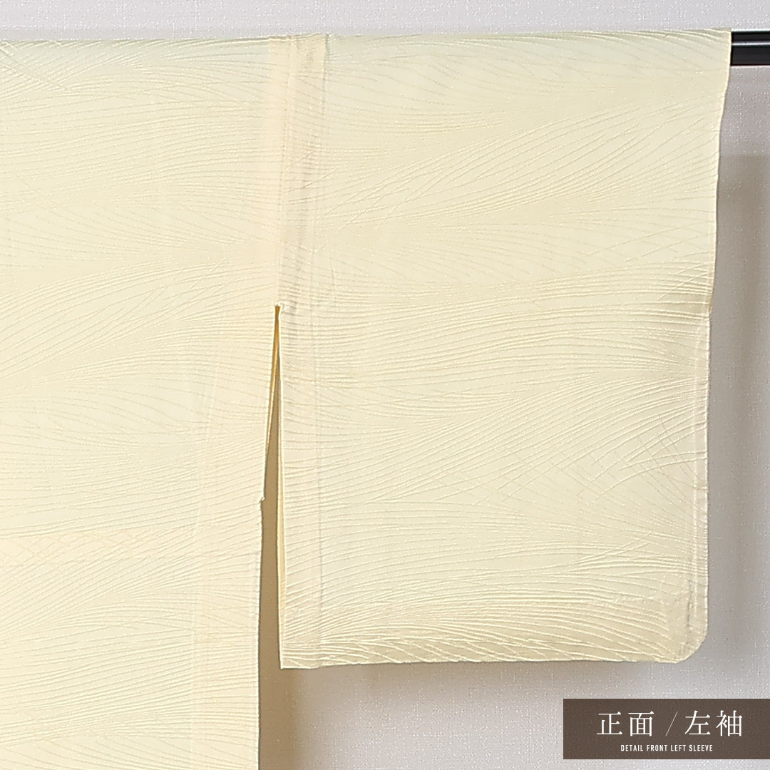 色無地 身丈150cm 裄丈64cm Cランク S 正絹 単衣 広衿 地紋あり 一つ紋 五三桐 創作 セミフォーマル 黄系 1214-12222