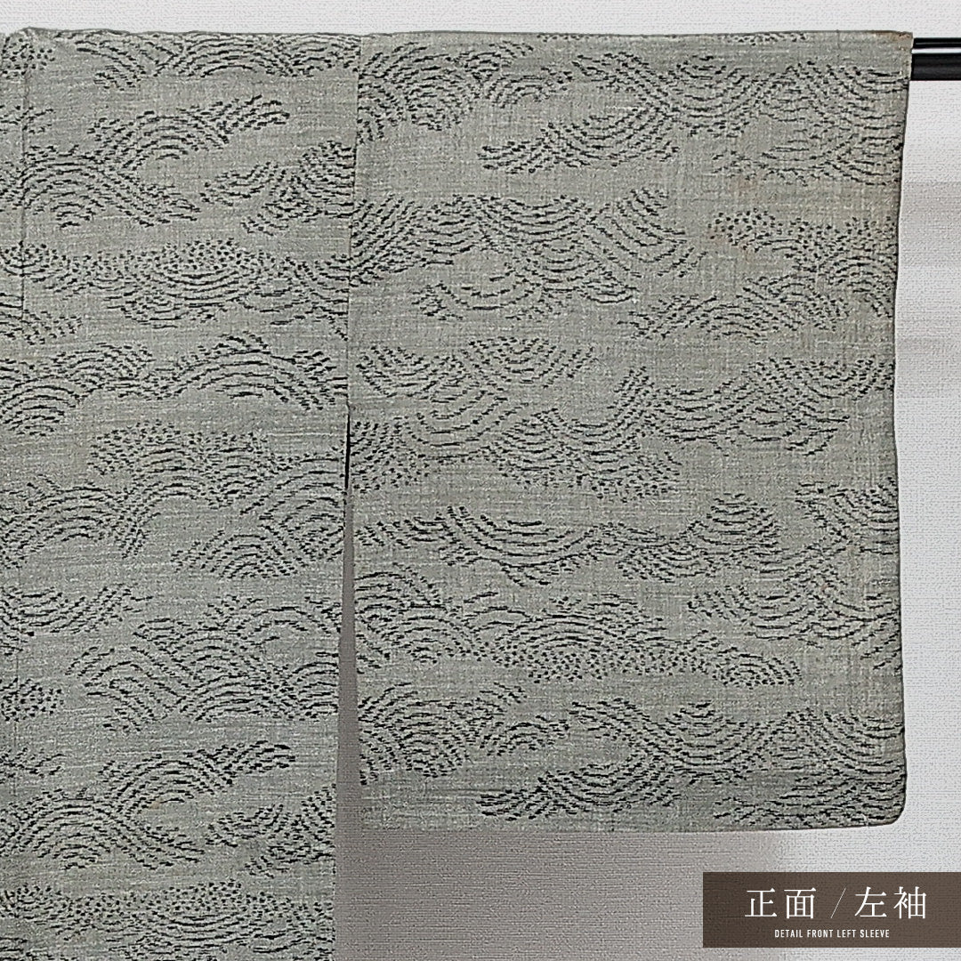 アンティーク 紬 夏物 洗える着物 身丈150cm 裄丈59cm Cランク 麻 バチ衿 Sサイズ 創作柄 上布 素朴 淡い 緑系 グレー系 1216-14279