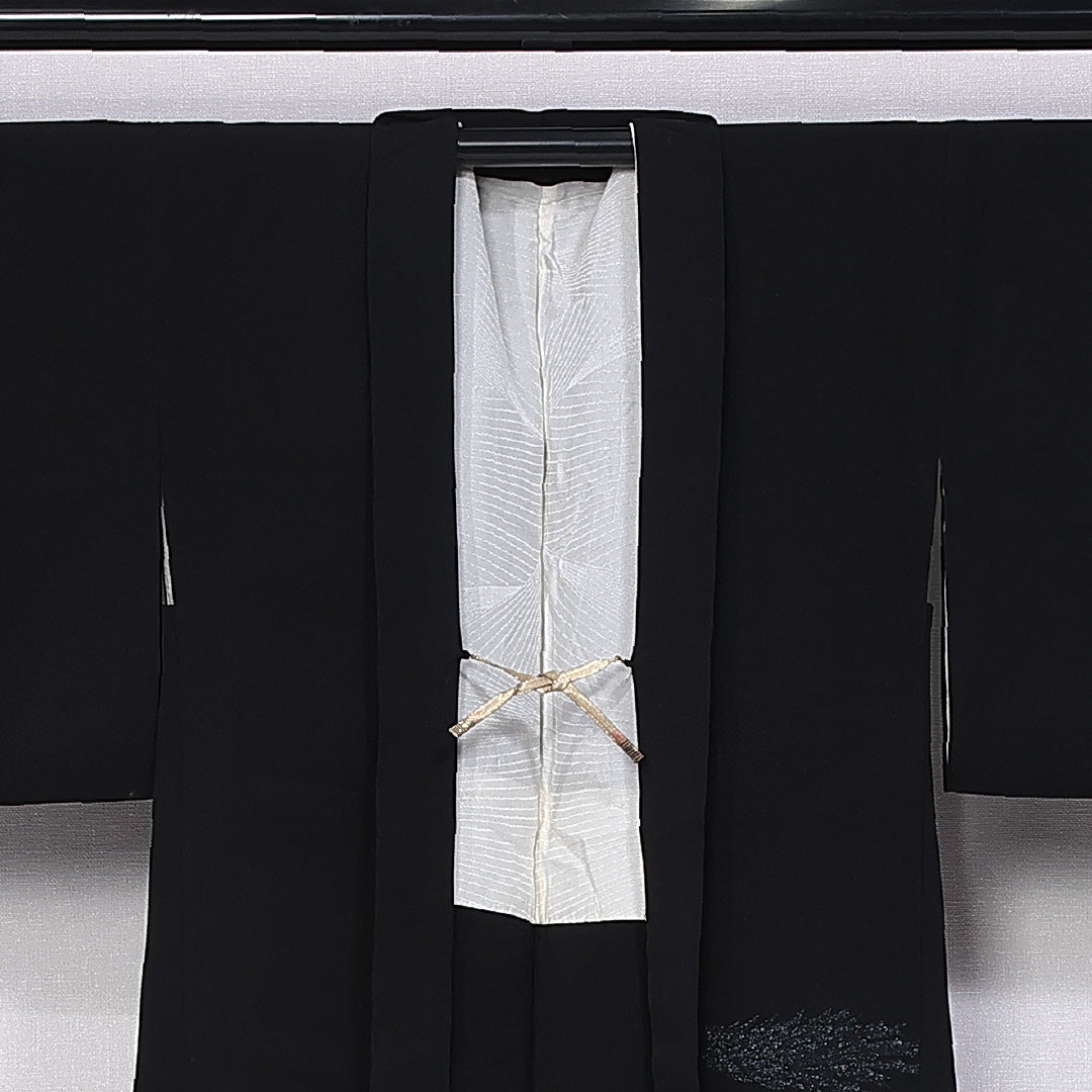 羽織 身丈72cm 裄丈62cm S 正絹 Sランク 袷 紐あり 黒羽織 孔雀 漆糸 1217-11085