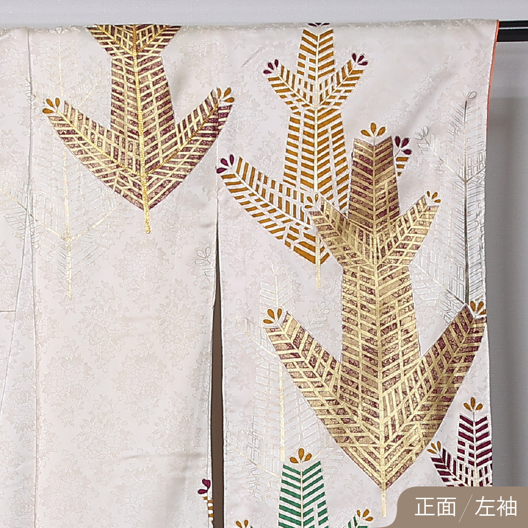振袖 身丈169cm 裄丈66cm Aランク 袷 正絹 M 広衿 金駒刺繍 吉祥文様 松 植物柄 クリーム系 1213-F0449