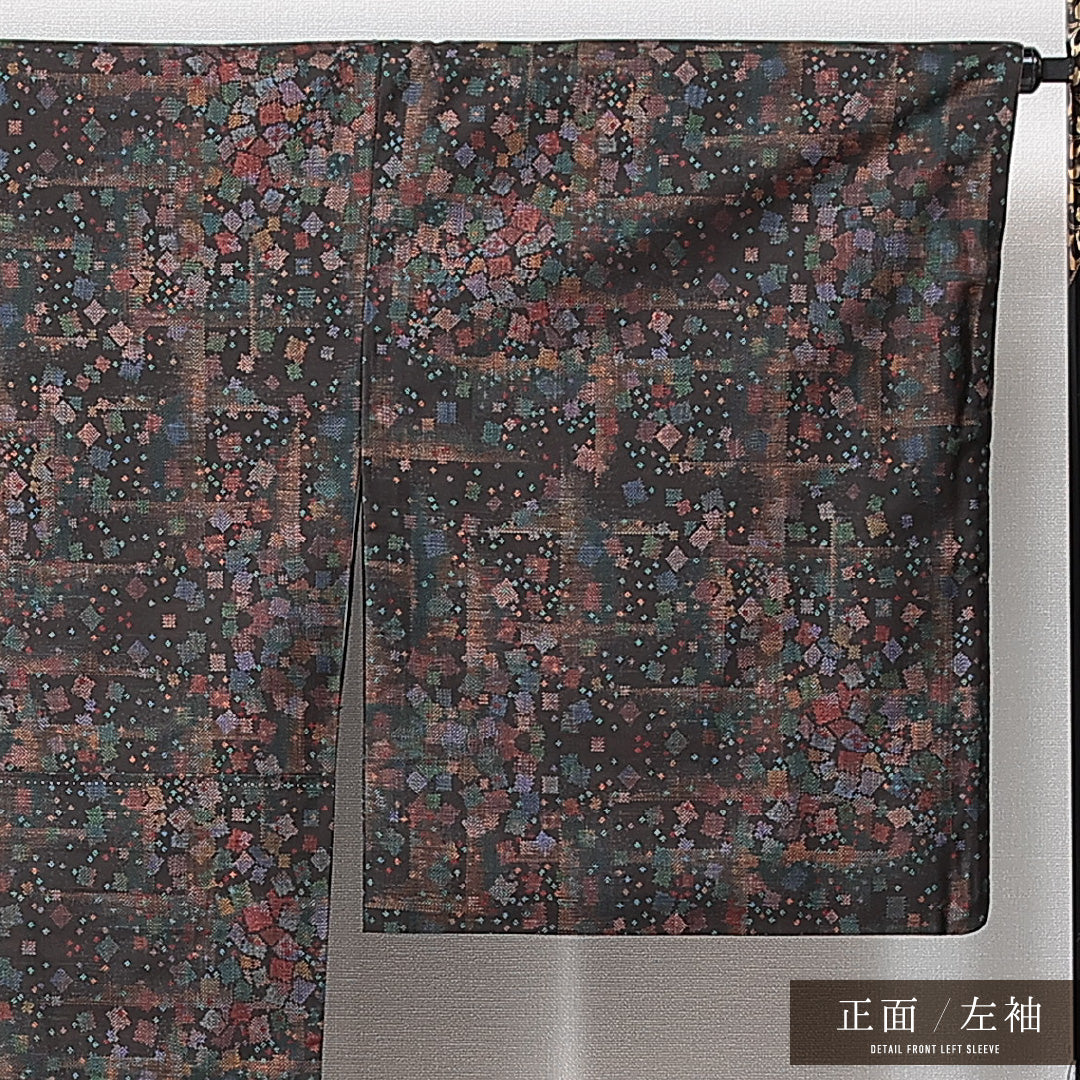 大島紬 袷 身丈167cm 裄丈67cm 正絹 Sランク インフォーマル 広衿 XLサイズ 経緯絣 抽象柄 黒系 M4 1223-14899